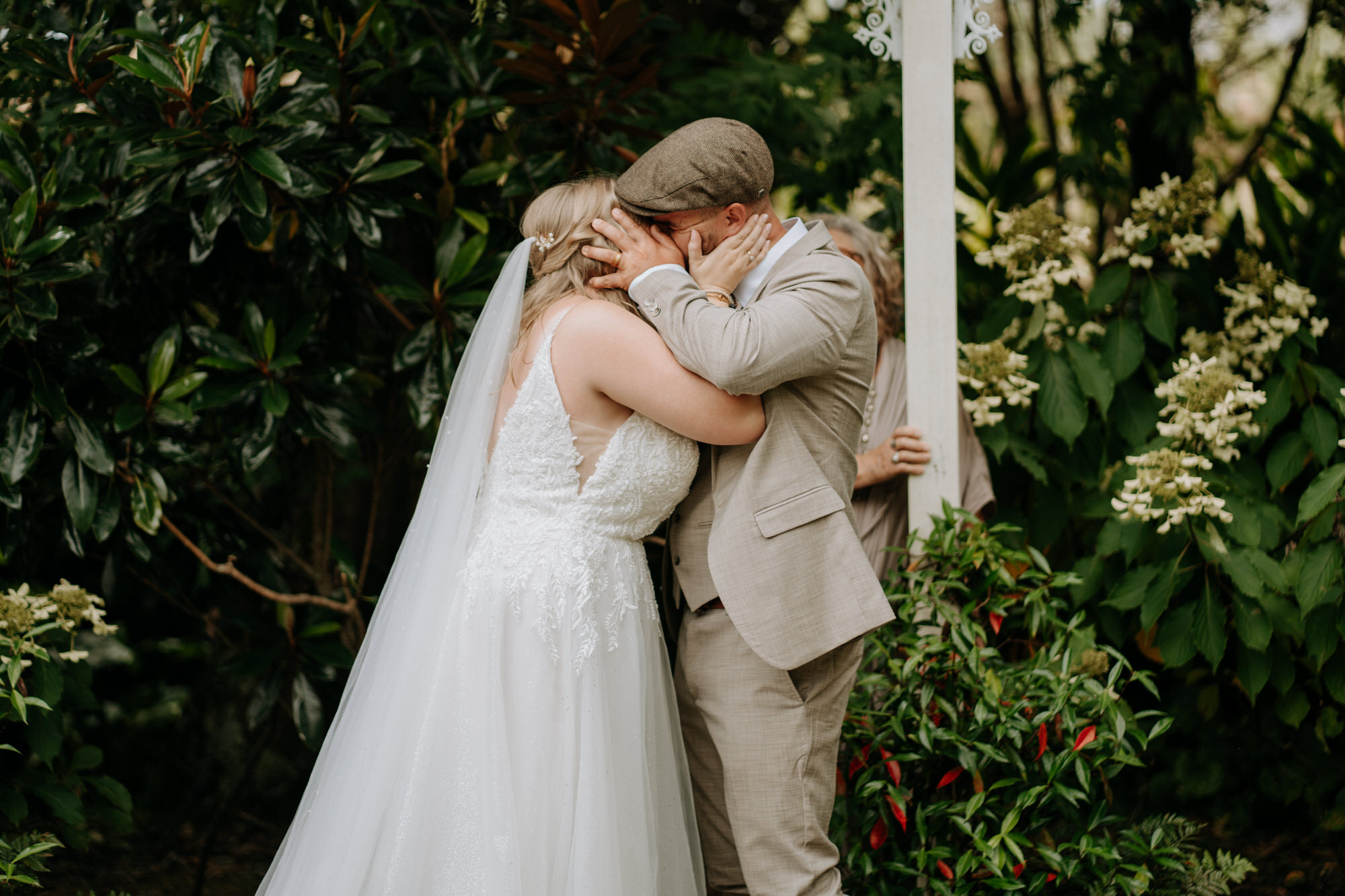 Lisa and Dean Dellrian Gardens wedding photography (40 of 96)