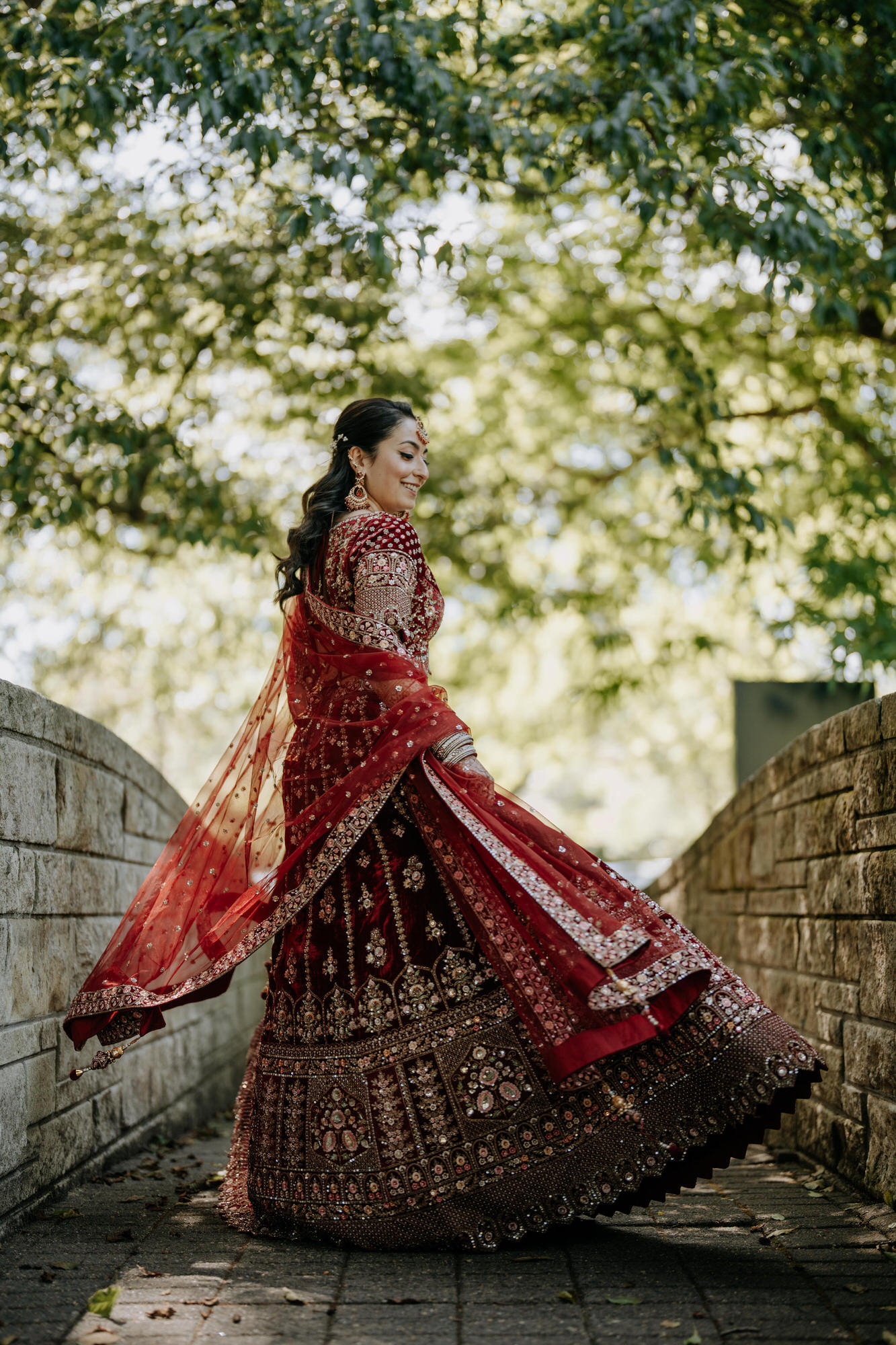 A candid moment from Noelle and Nash’s Hamilton Gardens wedding (3 of 143)