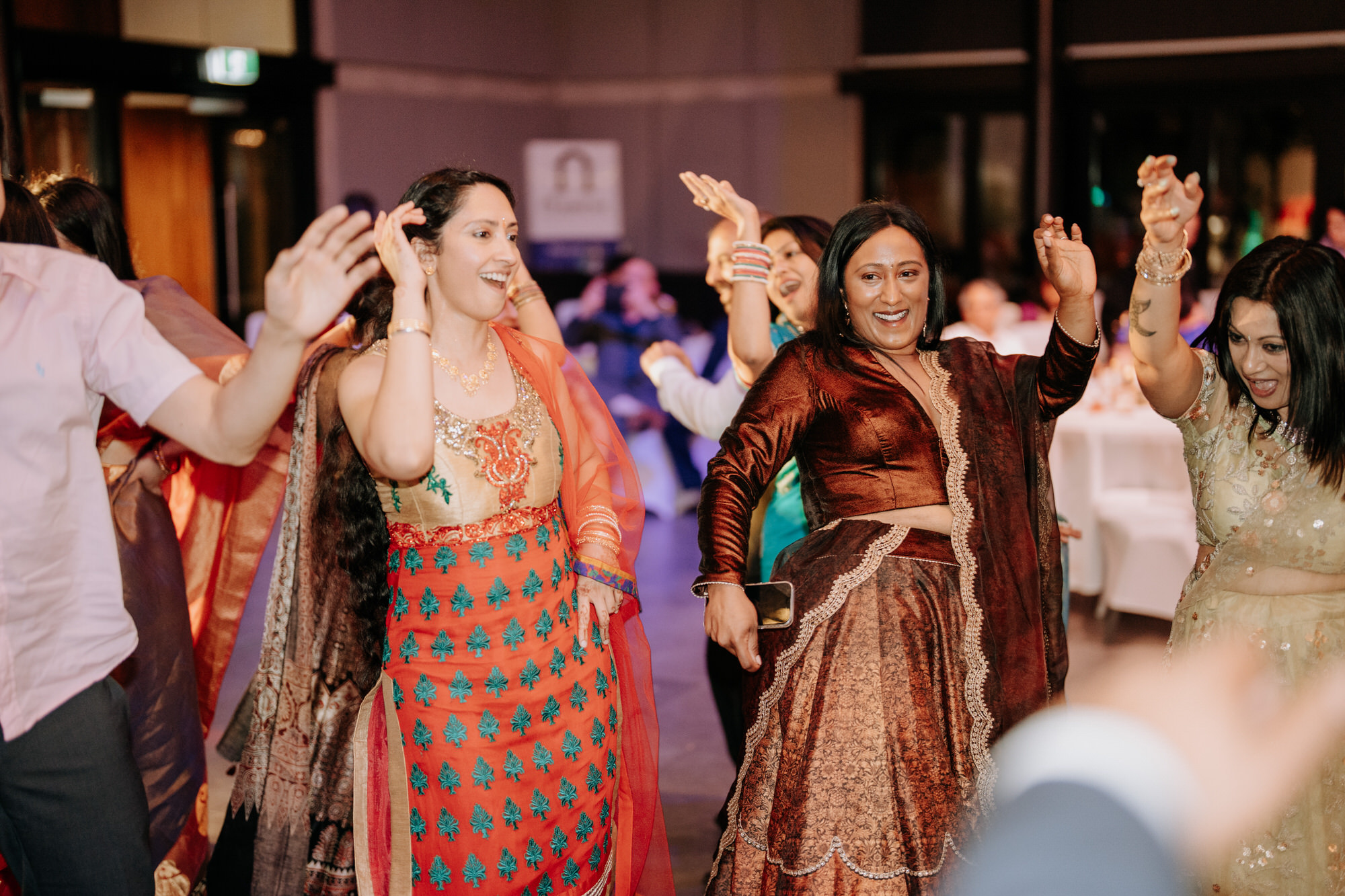 A candid moment from Noelle and Nash’s Hamilton Gardens wedding (139 of 143)