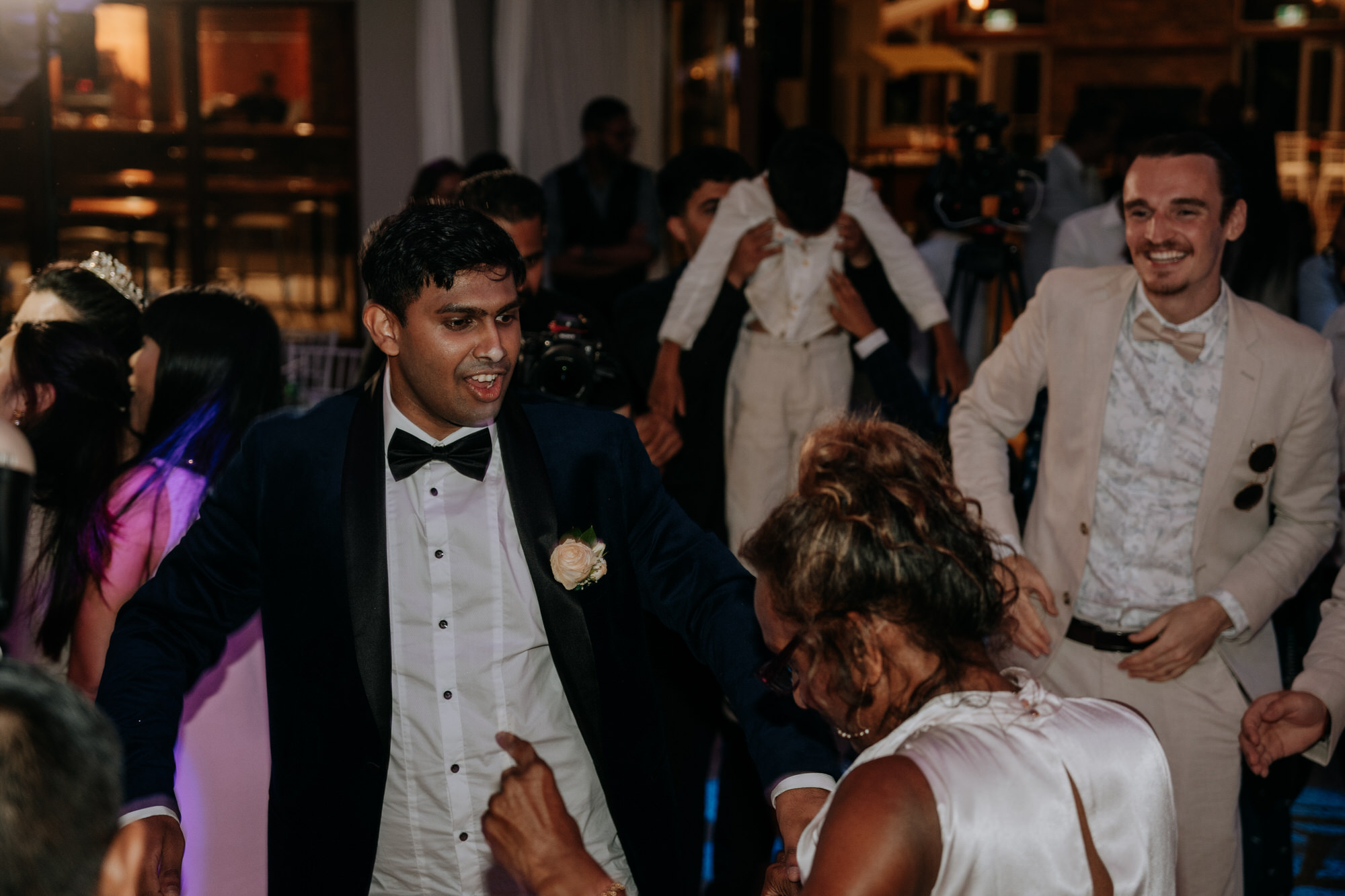 A candid moment from May and Azhar’s Markovina Estate wedding (103 of 113)