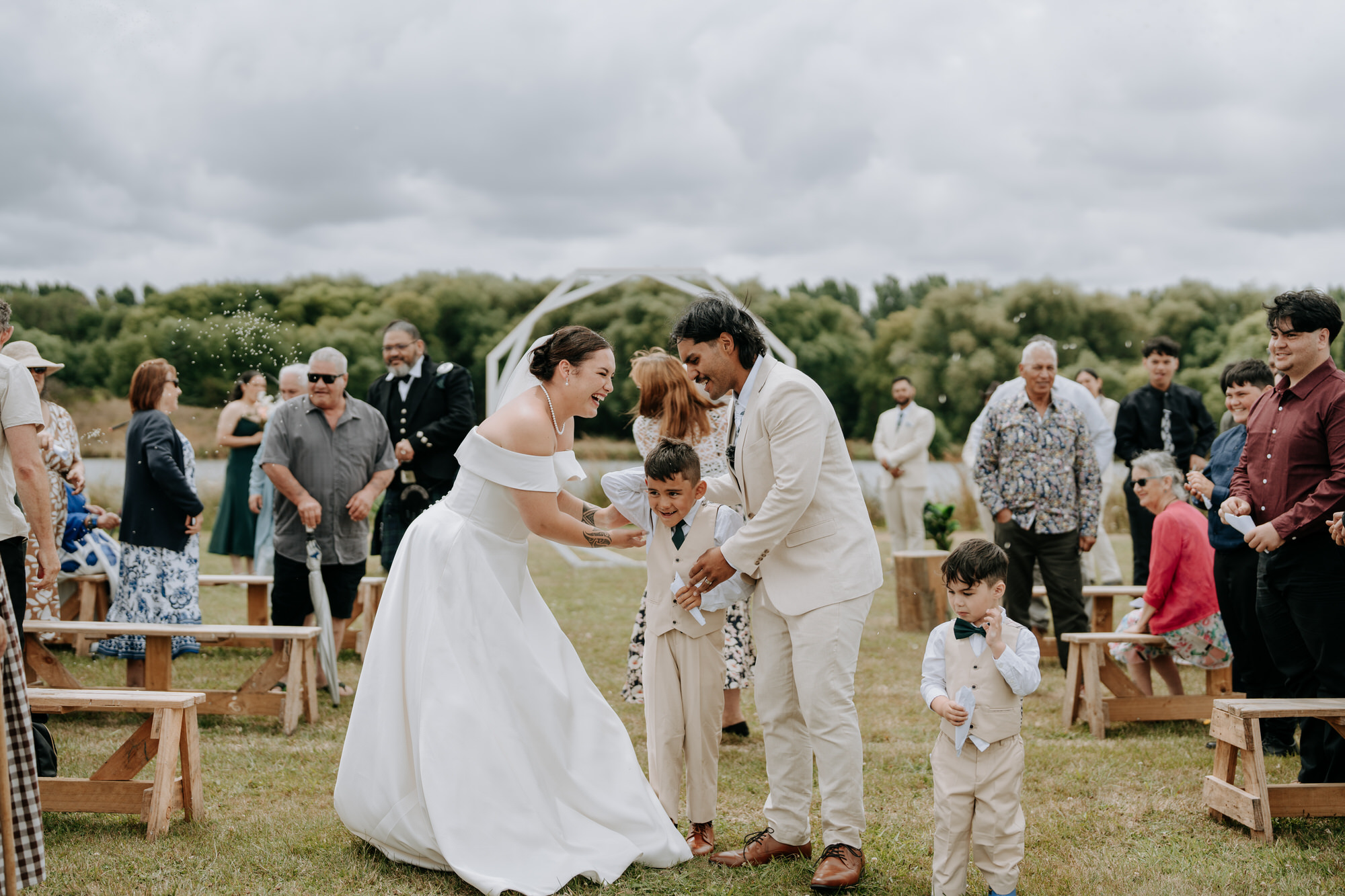 Jaiden and Tyrin Back Paddocks Lakes wedding photography (46 of 110)
