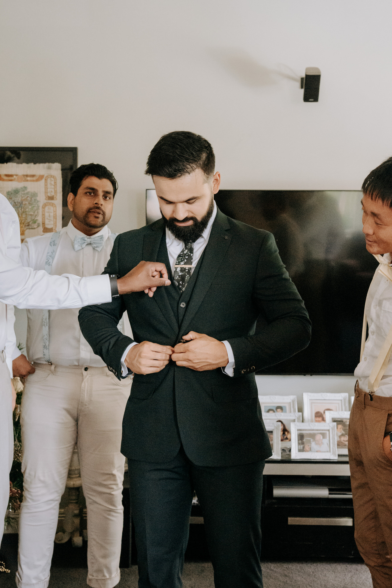 A candid moment from Previn and Nicola’s Markovina Estate wedding (11 of 213)