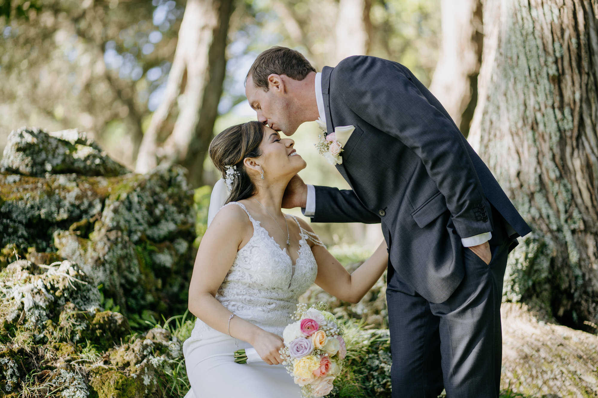 A candid moment from Marilyn and Simon’s St Pauls Church wedding (59 of 82)