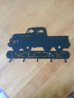 WELCOME KEY RACK