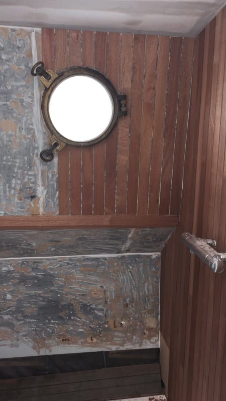 R&P Sons Welding -Bespoke Dutch Barge Bathroom Refurbishment