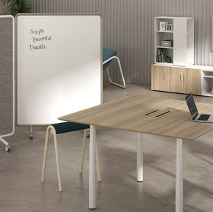 Allé Mobile Screens by Watson