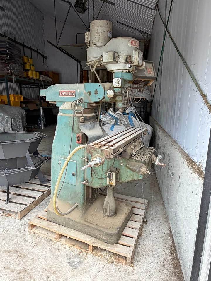 Delta CK-VH1½TM Milling Machine