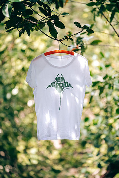 Kaos Manta Prajurit Laut Papua Bantuan Anak