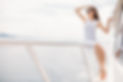 Femme sur un bateau bassin d'arcachon vacances
