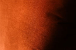 ALMOFADA VELUDO LARANJA