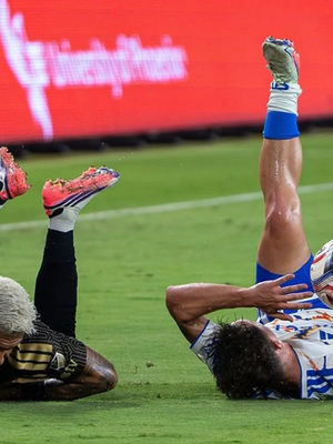 San Diego give LAFC a punch in the gut at home