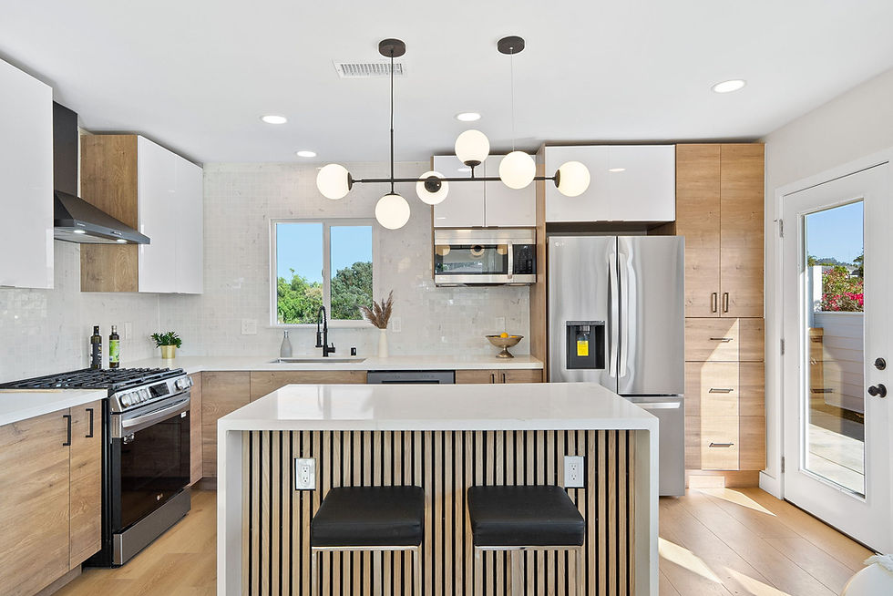 13-web-or-mls-6125 nagel st-12.jpg