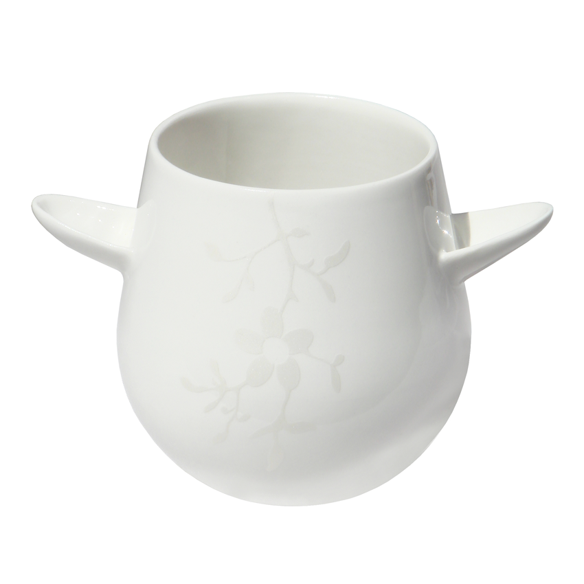 Thumbnail: Tableware, florale Motive, Porzellangeschirr, multifunktionales Geschirr, Fusionsküche, Keramik Wien, mano design