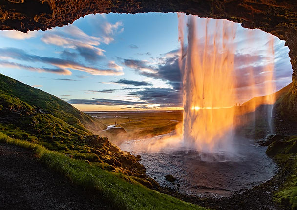 Seljalandsfoss-ON-Jour 1.jpg