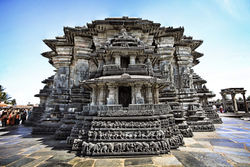 Belur03