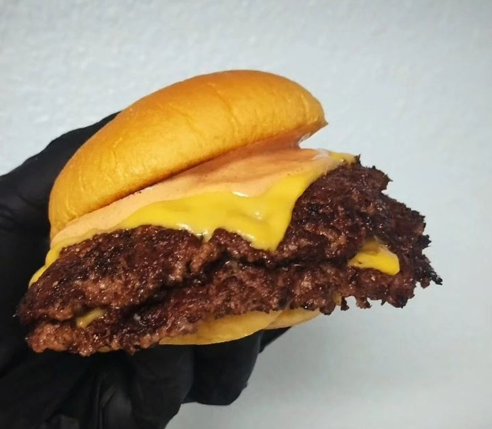 Smashburger night @ Carlton Arms 