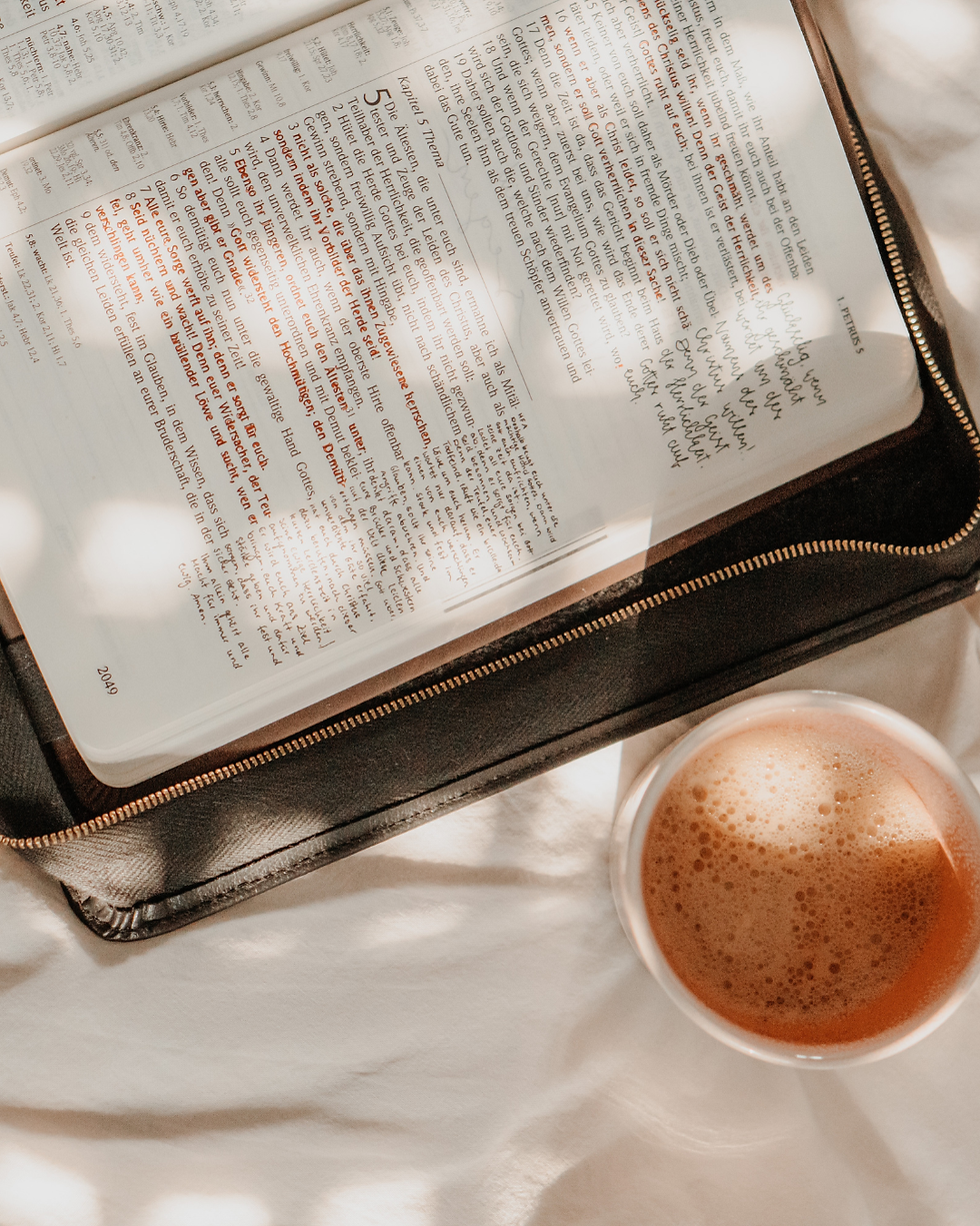 Steeped in Strength™ — Where wellness meets worship. Explore the benefits of lemon and ginger tea while growing closer to God, one sip at a time.