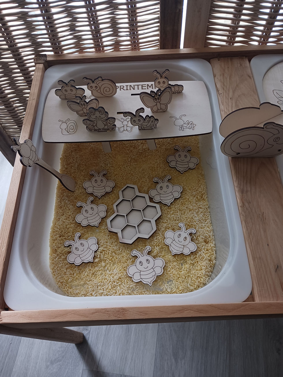 Miniature : Table d’exploration complète – Thème Abeilles