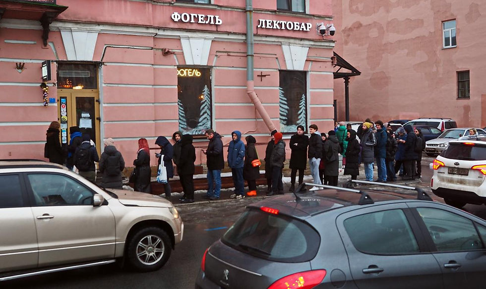 Питерский бар «Фогель» выгоняют на улицу после визита прокуроров