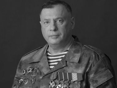 В возрасте 60 лет скончался депутат Госдумы Юрий Швыткин. Он ужесточал армейский призыв