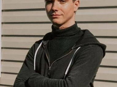 Суд в Иркутске назначил 15 лет колонии инвалиду за съемку возле авиазавода