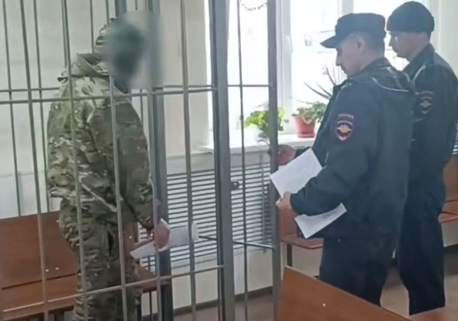 Водитель вездехода, который съехал в озеро Амудиса в Забайкальском крае, арестован, сообщило региональное управление Следственного комитета 20 сентября.
