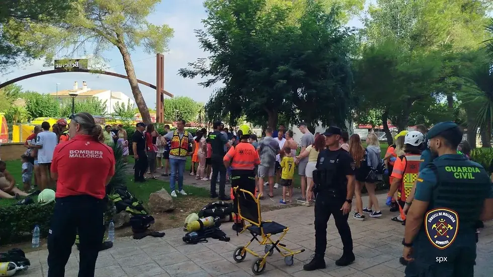 Пожар в отеле на Майорке: туристы застряли в лифте, почти 20 человек пострадали от дыма