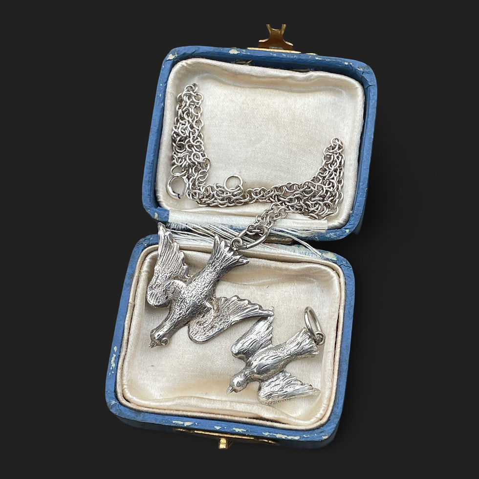 Thumbnail: Antique Mini Silver Doves