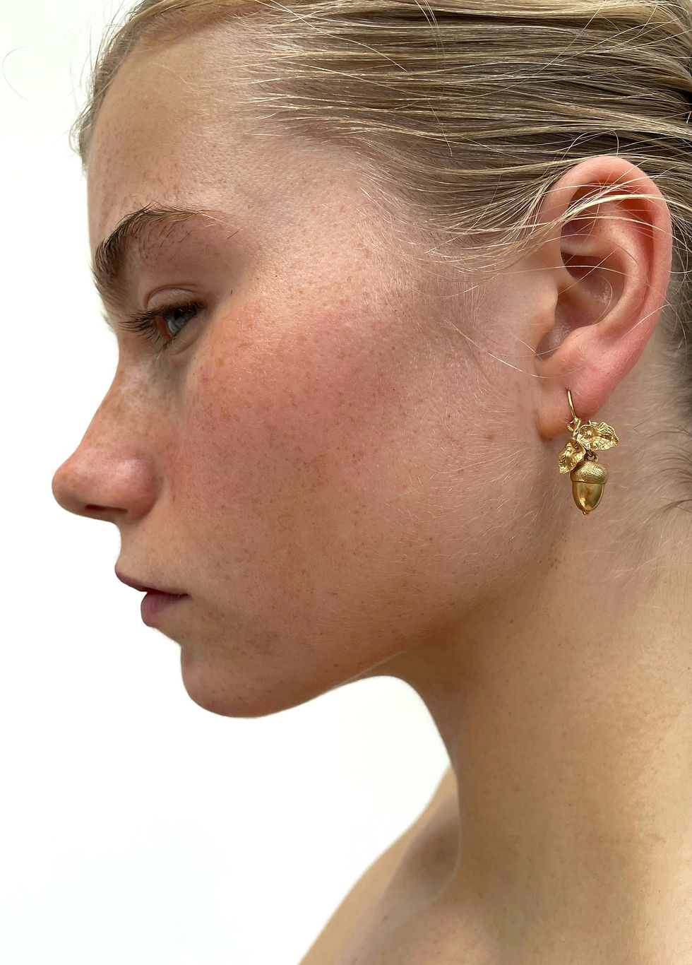 Thumbnail: Victorian Silver Gilt Acorn Earrings 