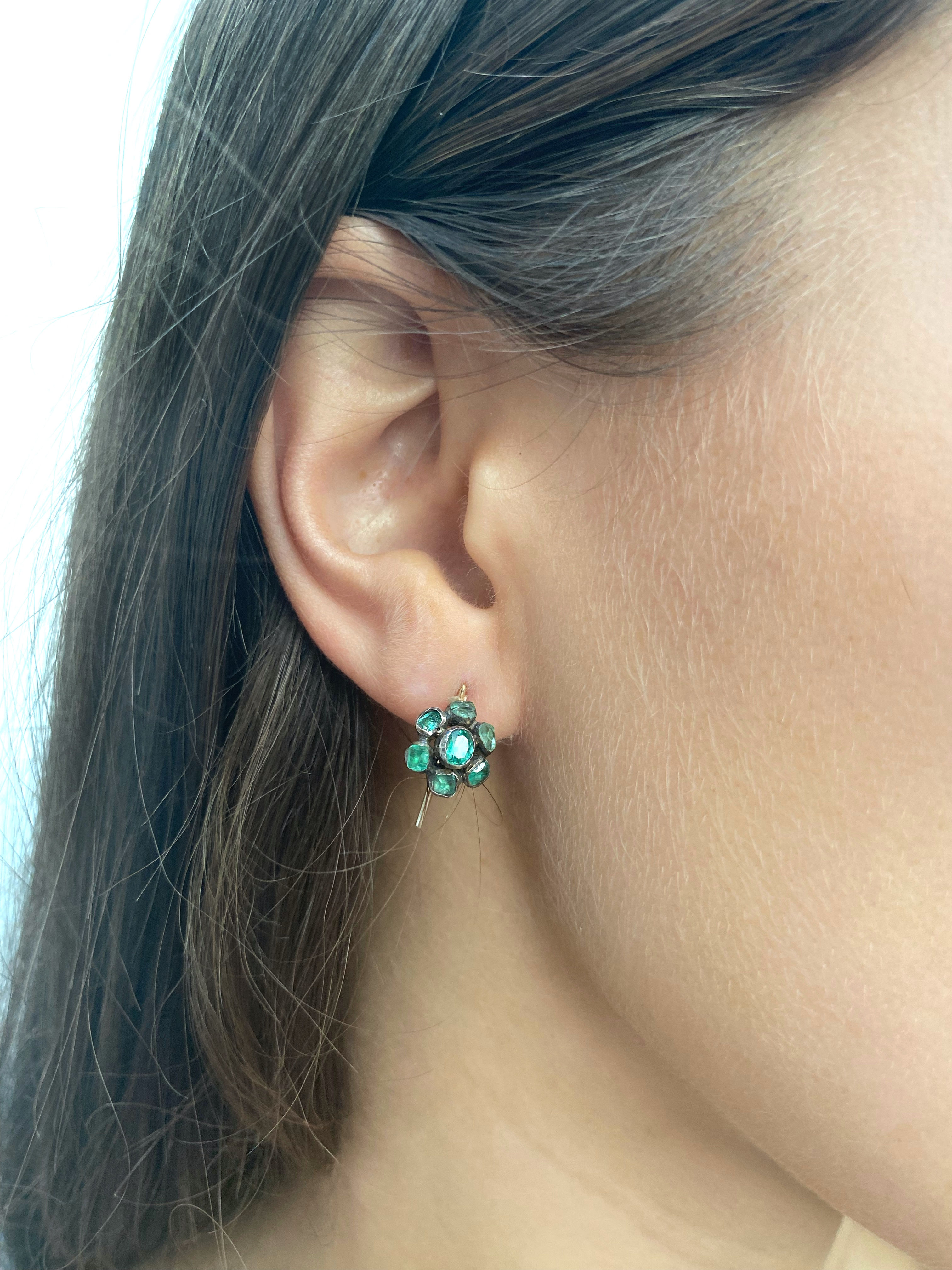 17th Century Emerald Cluster Earrings 