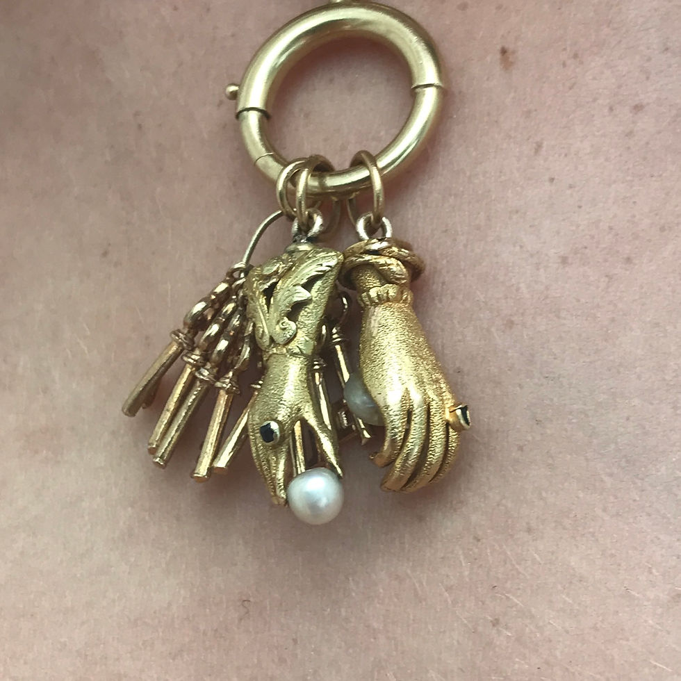 Thumbnail: Georgian Hand Pendant 