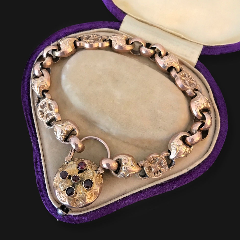 Thumbnail: Victorian 9 Carat Gold Padlock Bracelet 