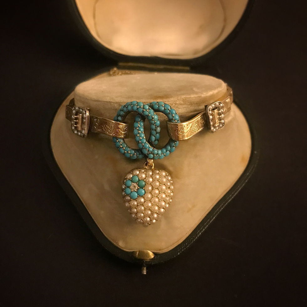 Thumbnail: Victorian Heart And Buckle Charm Bracelet