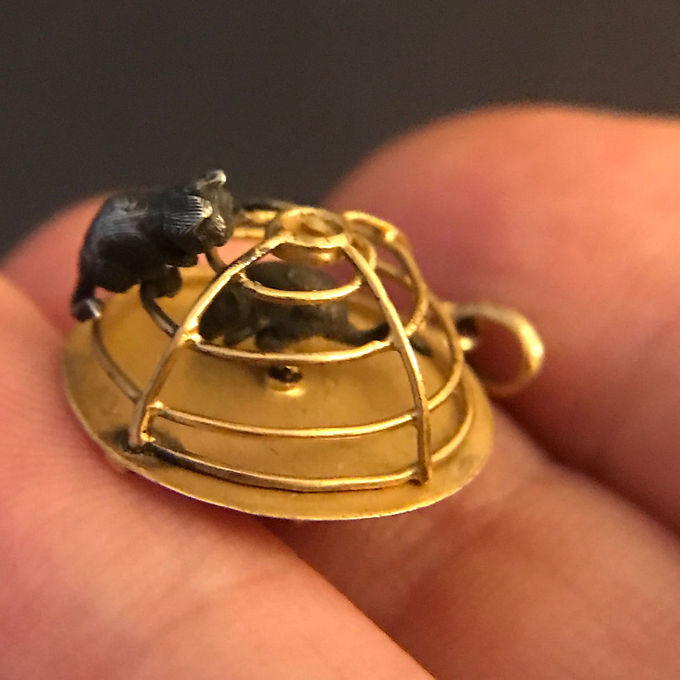 Thumbnail: Rare Vintage Gold Cat And Mouse Charm 