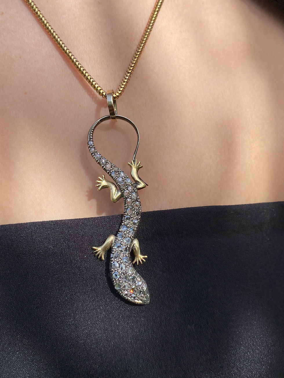Thumbnail: Antique Diamond Lizard Pendant 