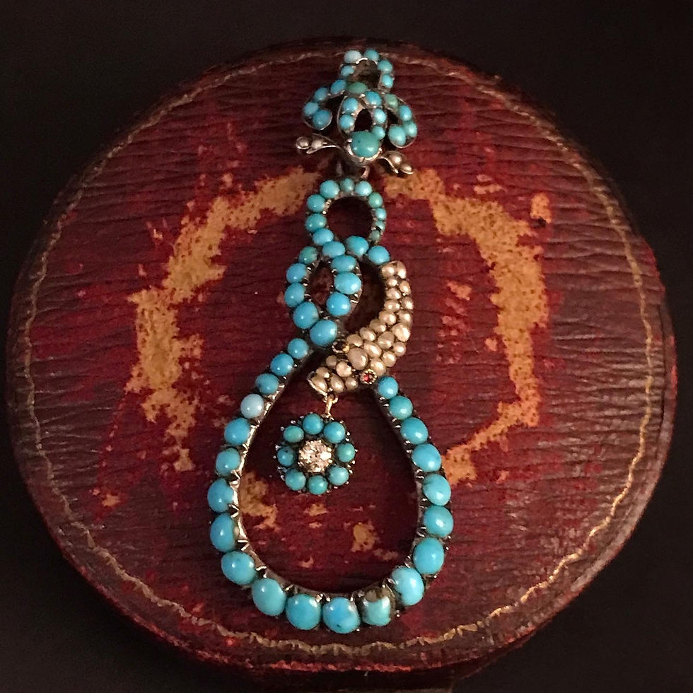 Thumbnail: Antique Snake Pendant 