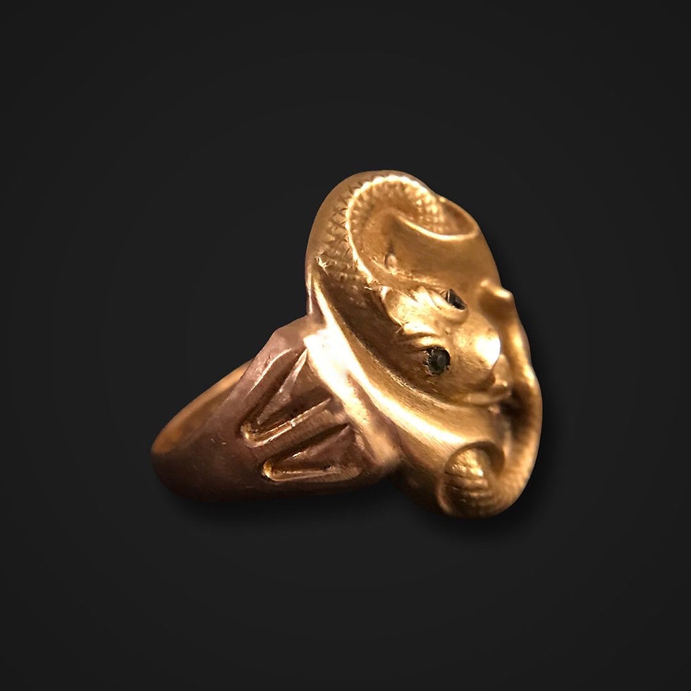 Thumbnail: Antique 18 Carat Snake Ring 