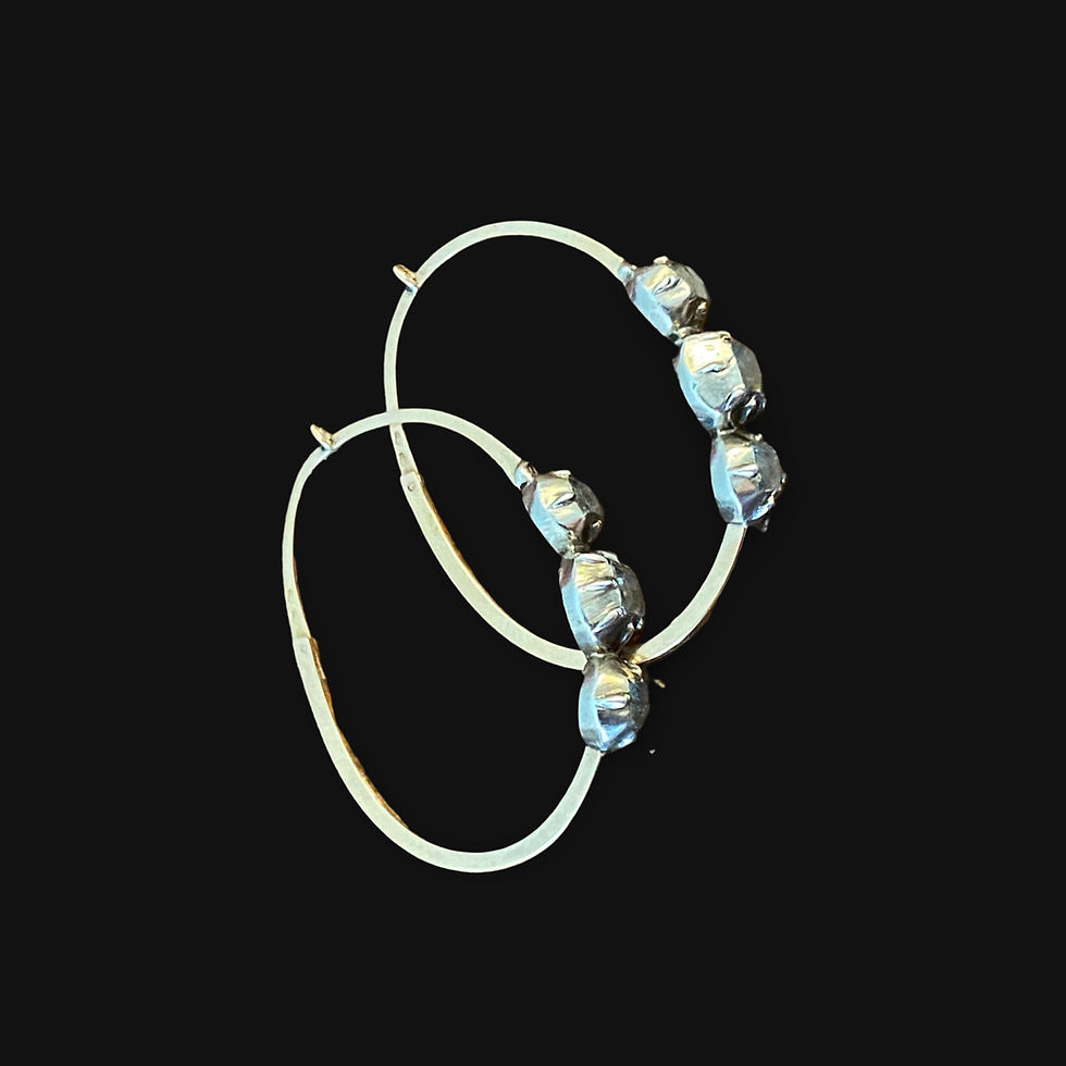 Thumbnail: Antique French Poissarde Earrings 