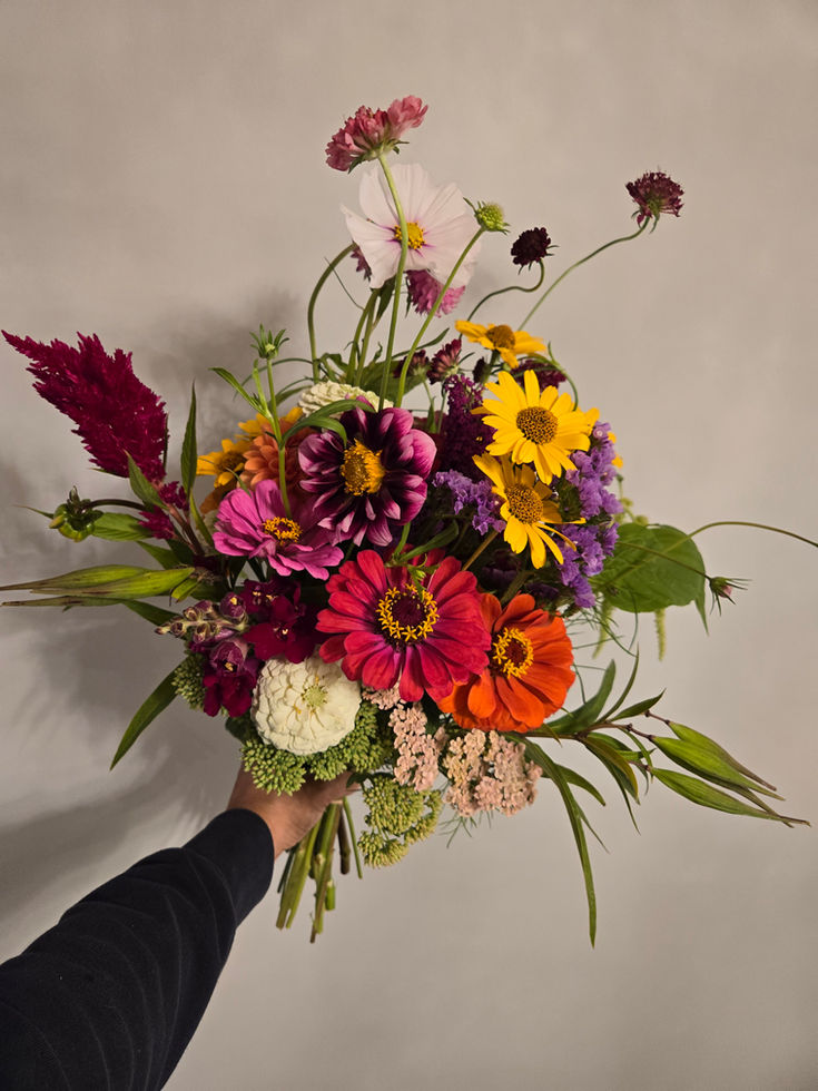 garden, gardening, landscaping, plants, outdoor, hardscaping, patio, deck, adirondack chairs, containers, pots, umbrella, summer vibe, flowers, blooms, retreat, cut flowers, fresh flowers, flower farm, weddings, wedding, DIY, summer, fredericton, new brunswick, mactaquac, lower queensbury, keswick, central york, canada, maritimes, atlantic canada, zone 4b 5a, outdoor activity, special events, farmers market, bouquet, bouquets, celebration, milestone, anniversary, birthday