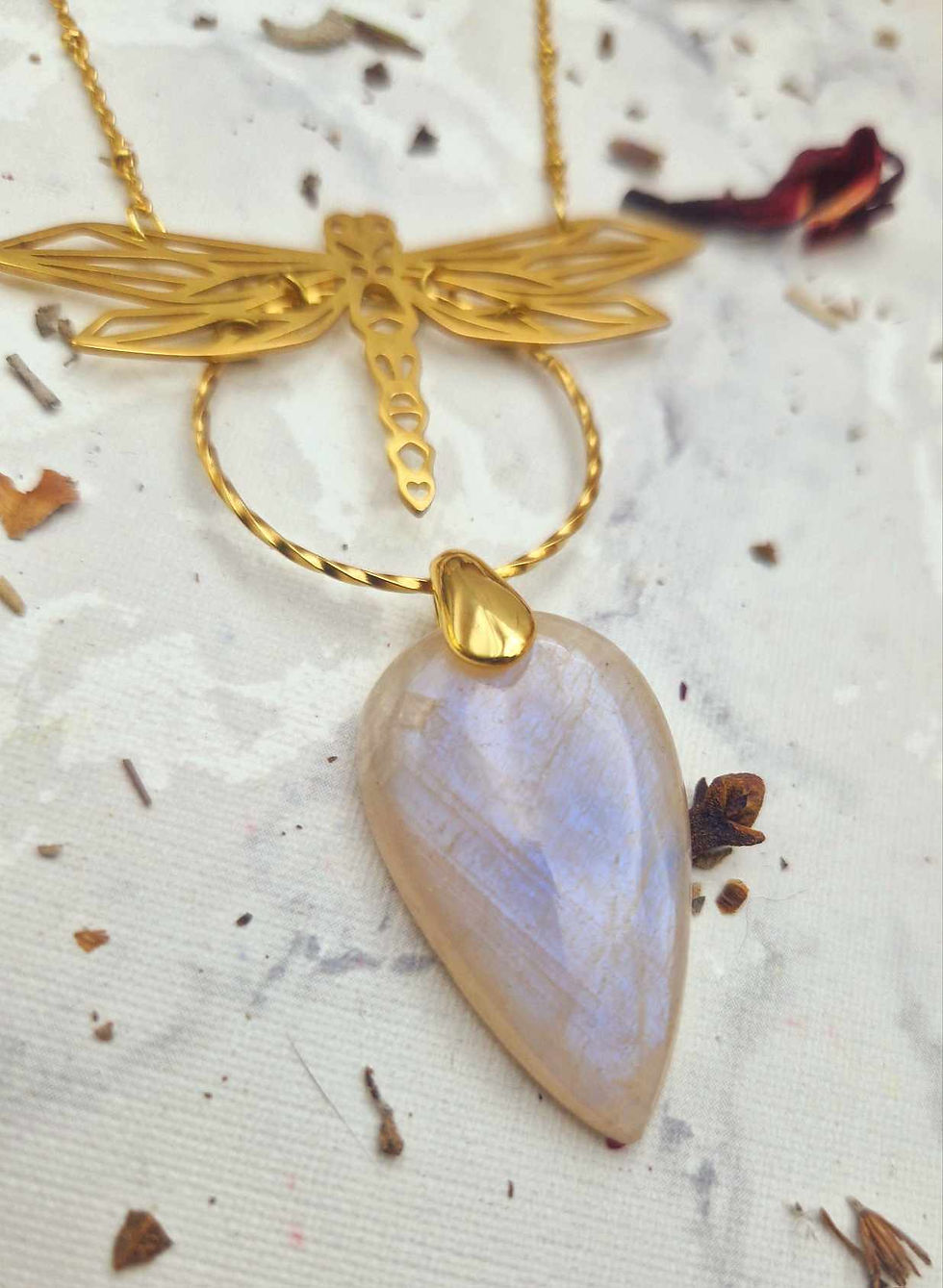 Miniature : Collier - Bélomorite (pièce unique)