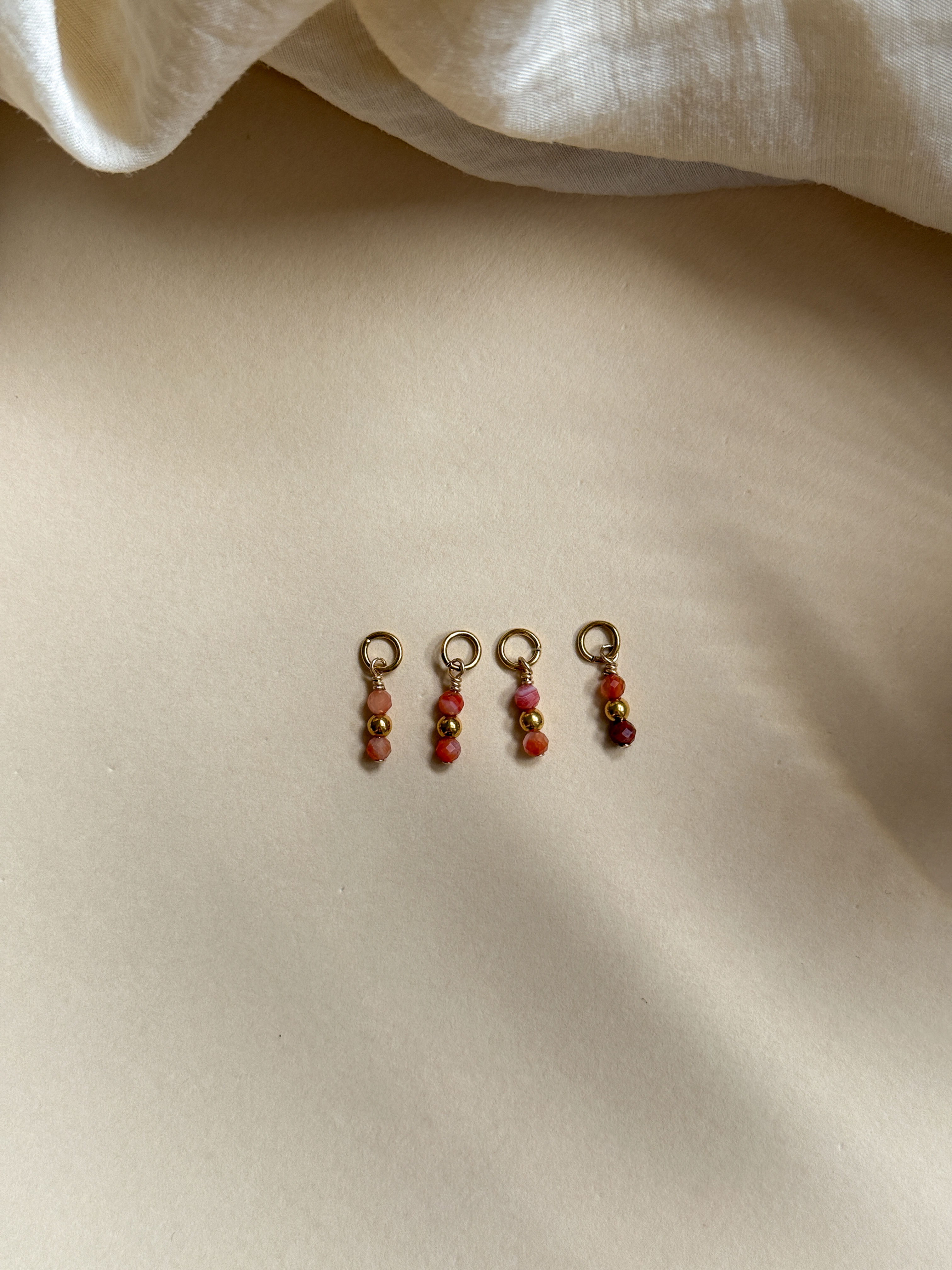 Charms ✦ CALI ROUGE ✦