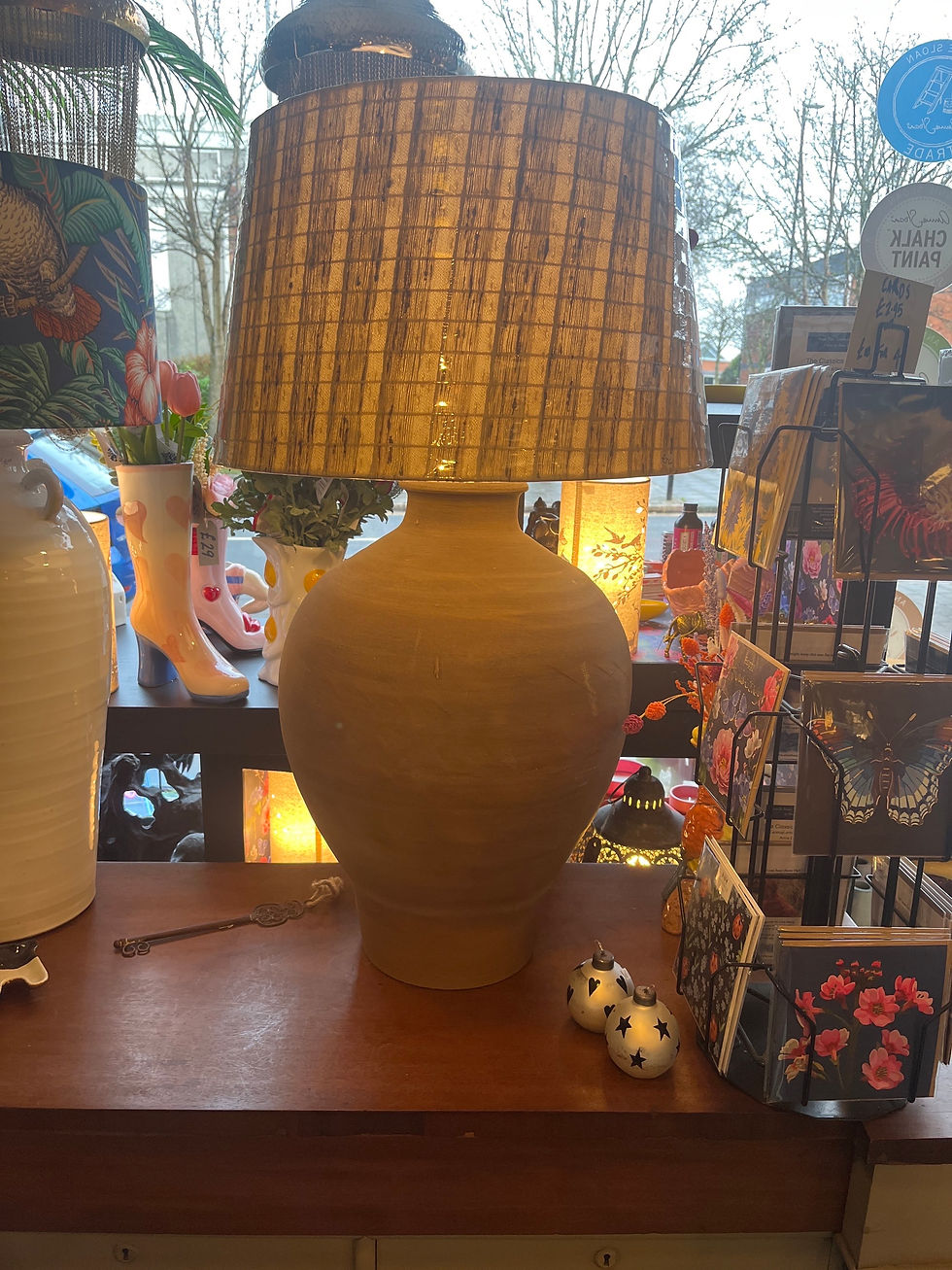 Extra large lamp with shade 