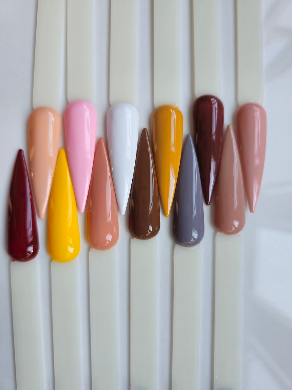 Thumbnail: Amor 12pcs Gel Polish Set.