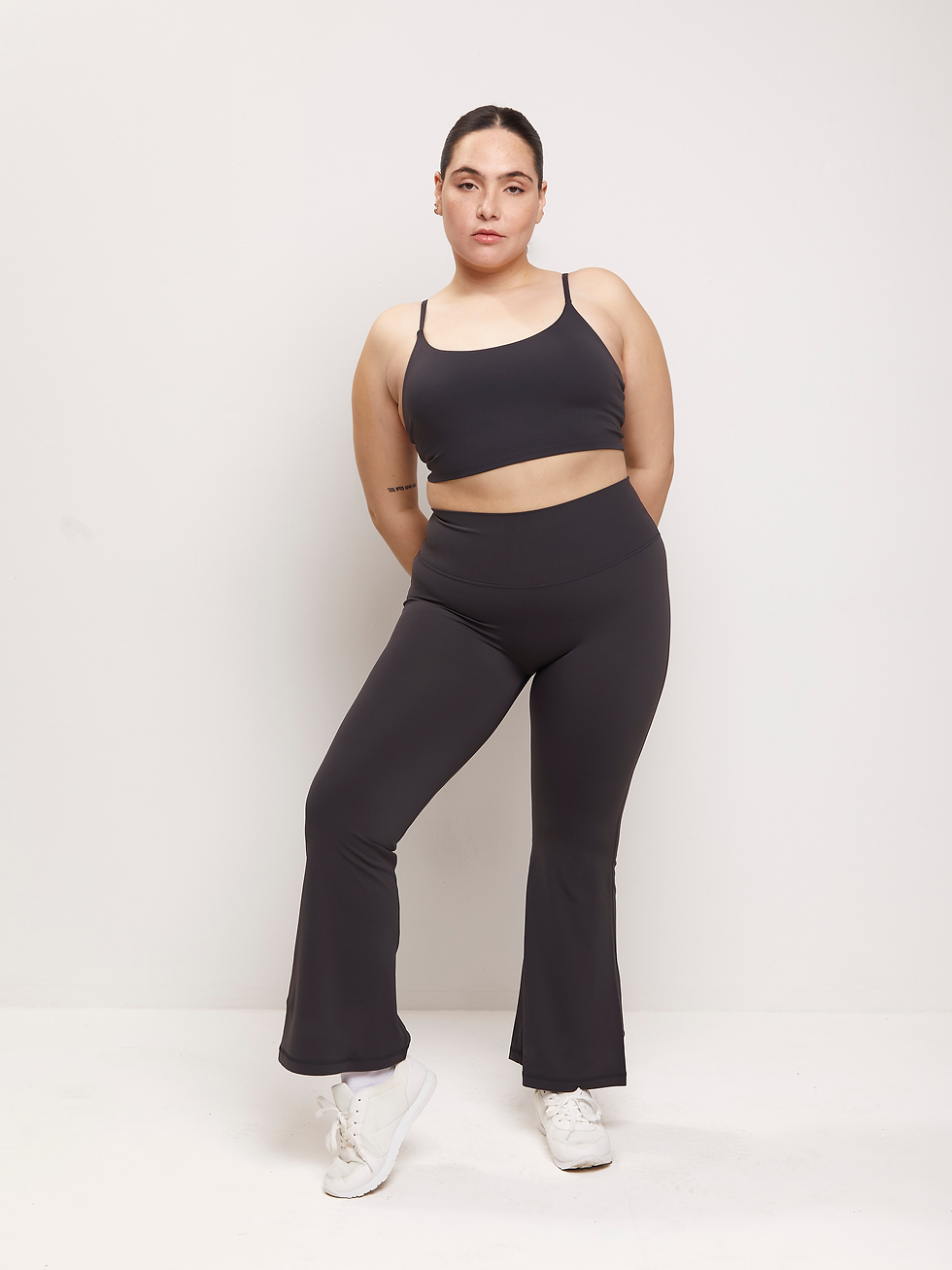 תמונה ממוזערת: טייץ פדלפון Fuji