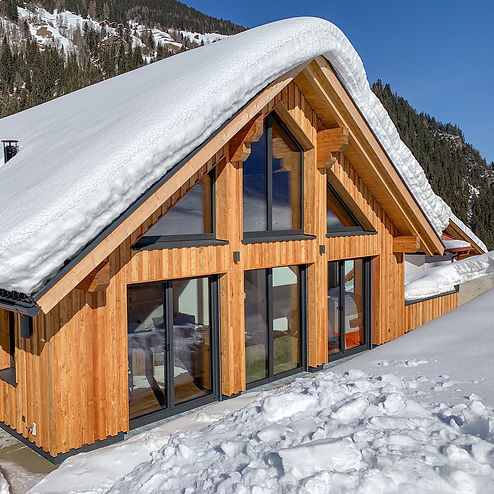 chaletWinter.JPEG