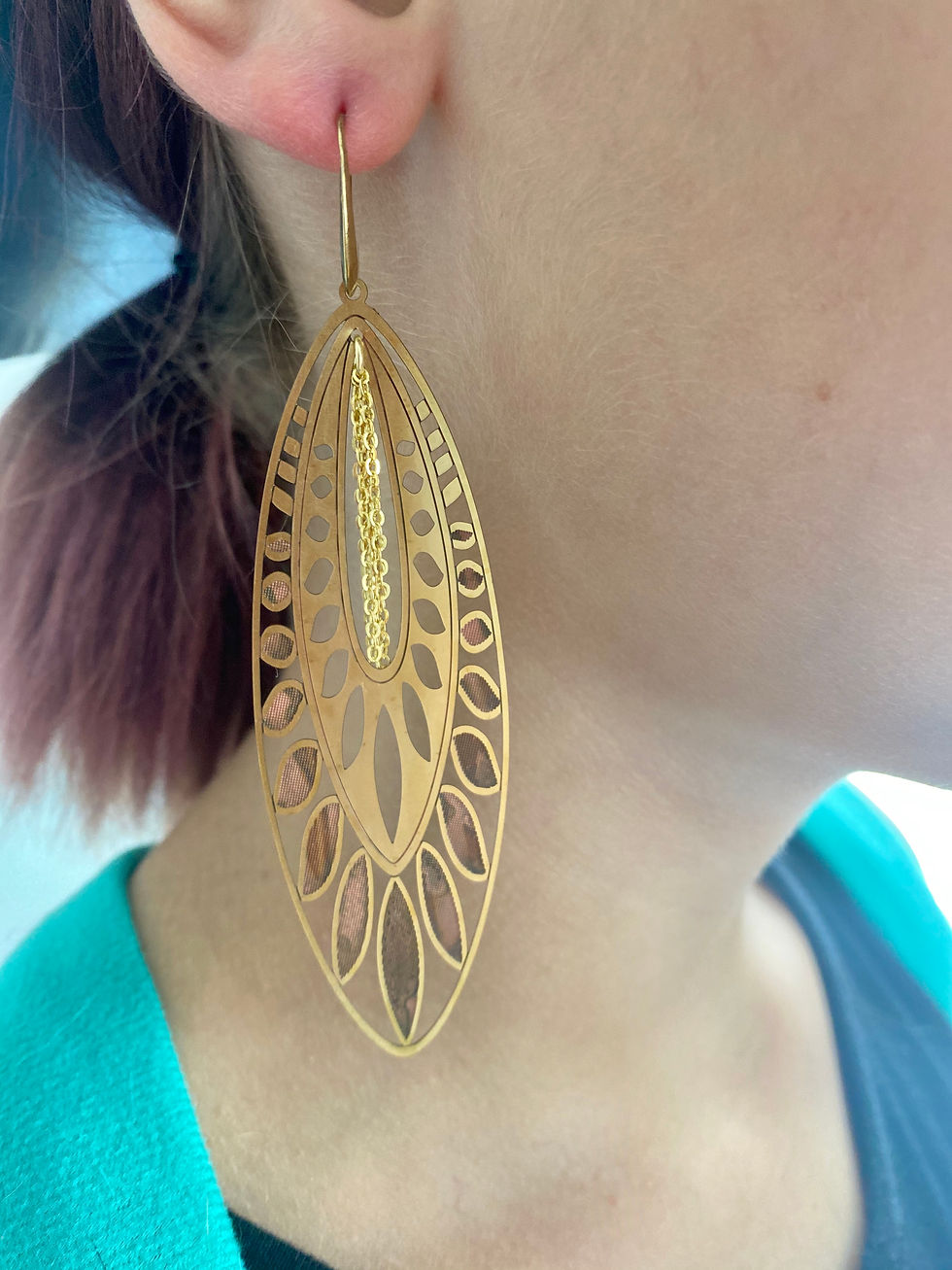 Golden Leaves Dangle Earrings