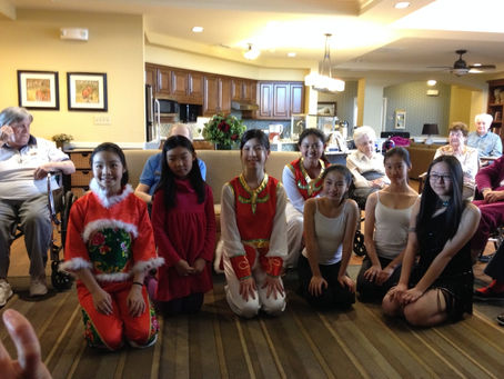 Giving Heart performs at Heritage of Overland Park senior home