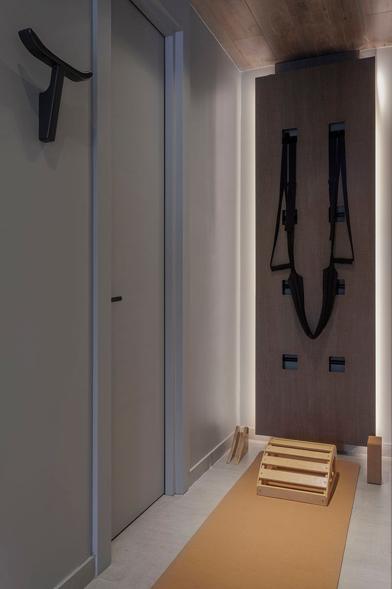 Miniatura: Yoga Wall