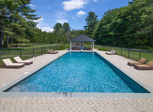 Grounds+-+Pool+Summer.jpeg