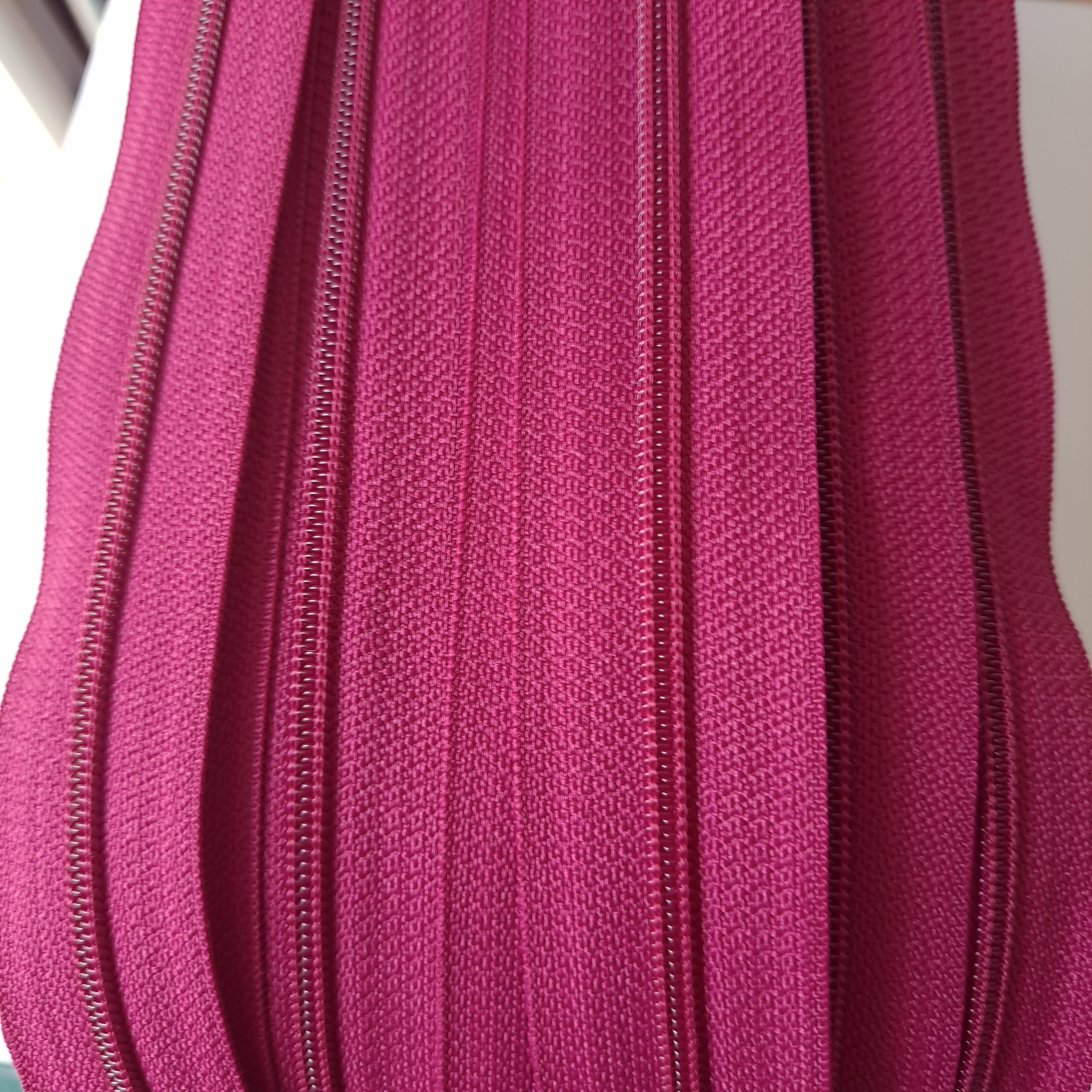 YKK #4.5 Nylon Zipper chain Wild Plum colour 853